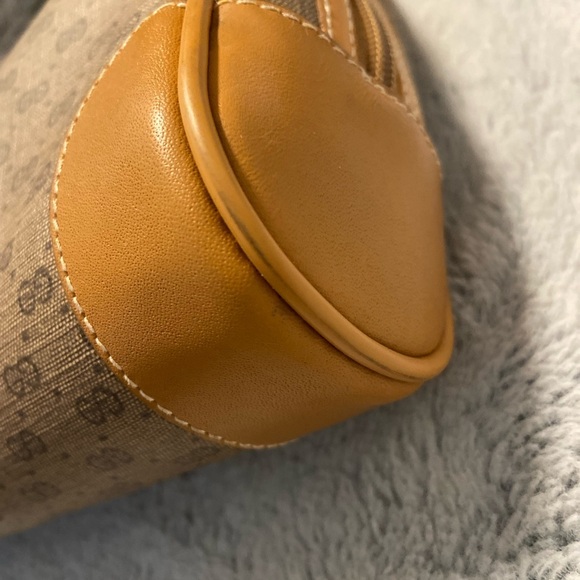 GUCCI Clutch/ Pouch - Picture 16 of 16